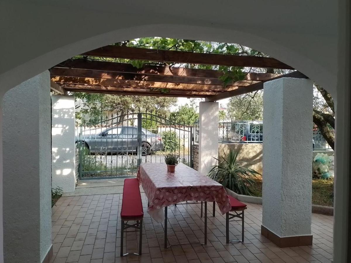 Villa 2 Swans Peroj Zewnętrze zdjęcie