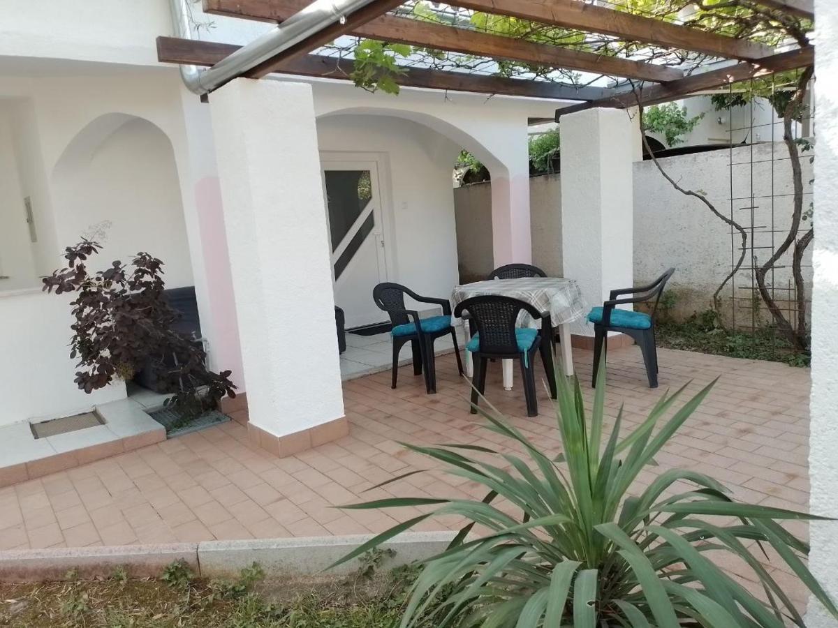 Villa 2 Swans Peroj Zewnętrze zdjęcie